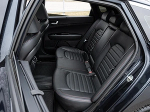 Седан Kia Optima 2018 года, 1940000 рублей, Краснодар