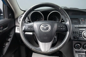 Седан Mazda 3 2011 года, 839000 рублей, Оренбург