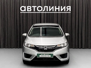 Хетчбэк Honda Fit 2016 года, 920000 рублей, Красноярск