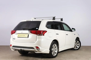 Внедорожник Mitsubishi Outlander 2015 года, 2469000 рублей, Новосибирск