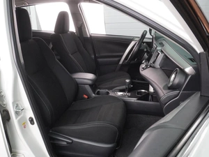 Внедорожник Toyota RAV4 2016 года, 2099000 рублей, Воронеж