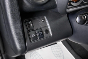 Внедорожник Toyota RAV4 2008 года, 939000 рублей, Пермь