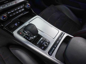 Лифтбек Kia Stinger 2022 года, 2988088 рублей, Москва
