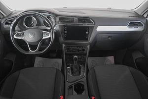 Внедорожник Volkswagen Tiguan 2021 года, 2849000 рублей, Кемерово