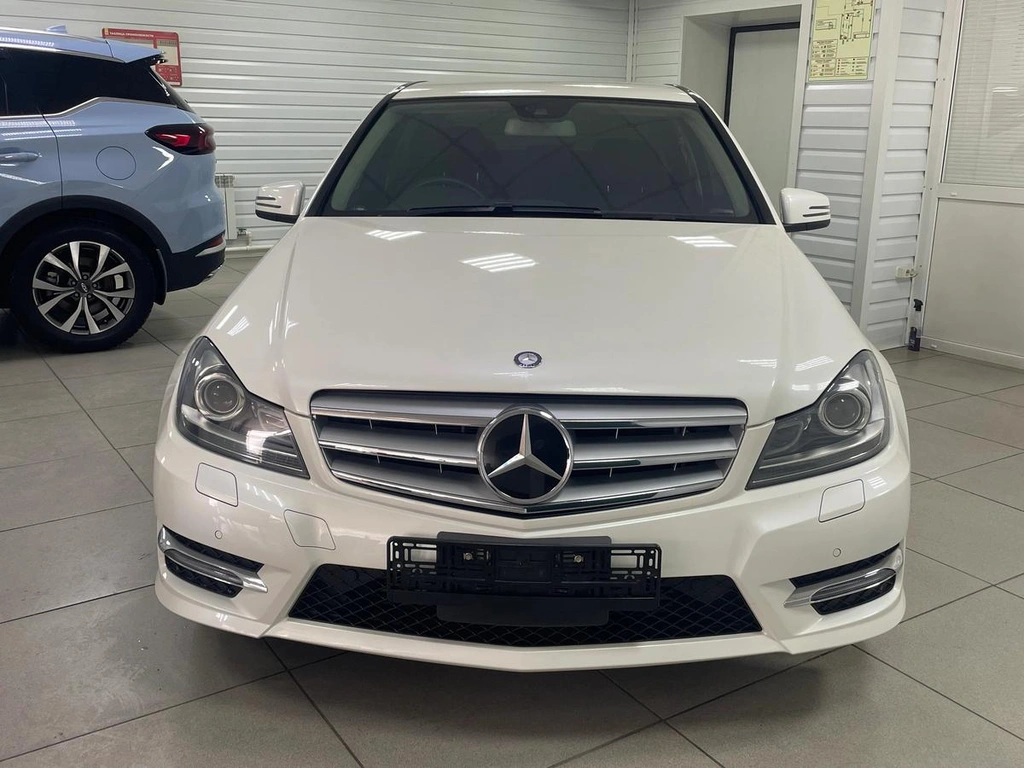 Седан Mercedes-benz C-класс 2013 года, 1599000 рублей, Ачинск