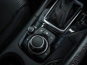 Хетчбэк Mazda Axela 2015 года, 1250000 рублей, Красноярск