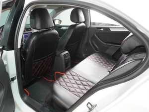 Седан Volkswagen Jetta 2013 года, 1039000 рублей, Воронеж