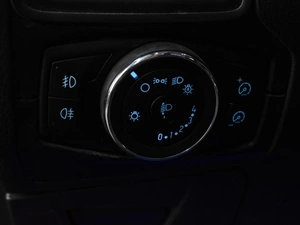 Седан Ford Focus 2012 года, 730000 рублей, Воронеж