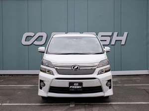 Минивэн Toyota Vellfire 2013 года, 2399000 рублей, Большой Сочи