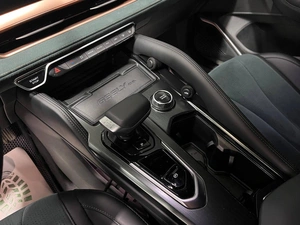 Внедорожник Geely Monjaro 2023 года, 3099000 рублей, Красноярск