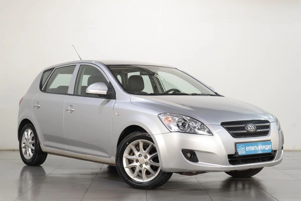 Хетчбэк Kia Ceed 2007 года, 529000 рублей, Челябинск