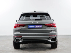 Внедорожник Audi Q3 2024 года, 4249999 рублей, Москва