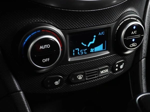 Седан Hyundai Solaris 2014 года, 1029000 рублей, Воронеж