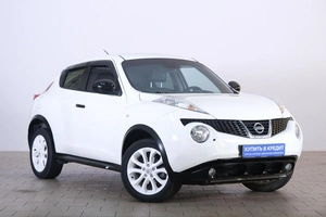 Внедорожник Nissan Juke 2013 года, 1289000 рублей, Омск