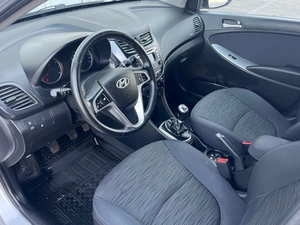 Седан Hyundai Solaris 2015 года, 959000 рублей, Абакан