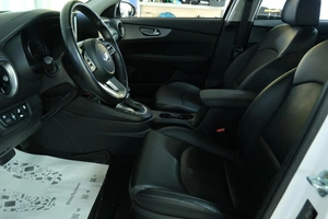 Седан Kia K3 2021 года, 2299000 рублей, Омск