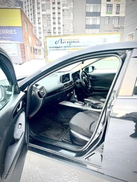 Хетчбэк Mazda Axela 2014 года, 1275000 рублей, Красноярск