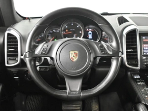 Внедорожник Porsche Cayenne 2012 года, 2129900 рублей, Казань