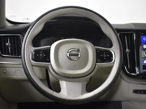 Внедорожник Volvo XC60 2019 года, 2545200 рублей, Казань