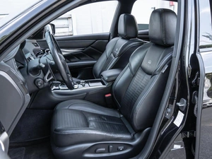 Седан Infiniti Q70 2014 года, 1940000 рублей, Волгоград