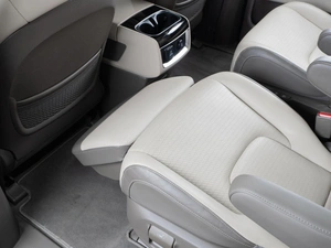 Минивэн Kia Carnival 2022 года, 4300000 рублей, Тюмень