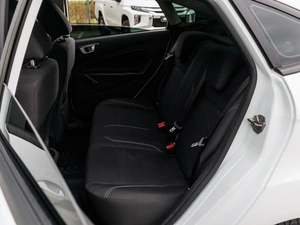 Седан Ford Fiesta 2015 года, 895000 рублей, Большой Сочи