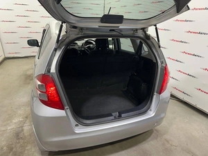 Хетчбэк Honda Fit 2009 года, 529000 рублей, Красноярск