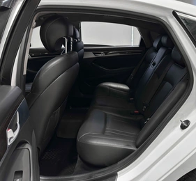 Седан Hyundai Genesis 2014 года, 1697000 рублей, Красноярск