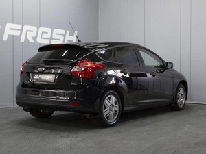 Хетчбэк Ford Focus 2011 года, 610000 рублей, Омск
