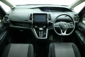 Минивэн Nissan Serena 2018 года, 1995000 рублей, Красноярск