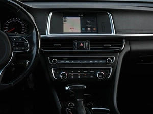 Седан Kia Optima 2017 года, 1934000 рублей, Кирилловка