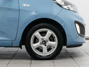 Хетчбэк Kia Picanto 2012 года, 799000 рублей, Красноярск