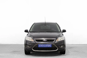 Хетчбэк Ford Focus 2010 года, 699000 рублей, Барнаул