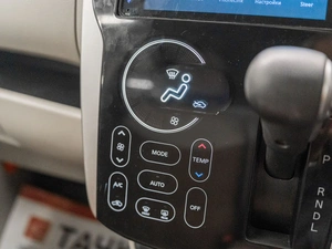 Хетчбэк Mitsubishi EK Wagon 2015 года, 700000 рублей, Красноярск