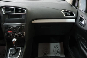 Седан Citroen C4 2013 года, 769000 рублей, Омск