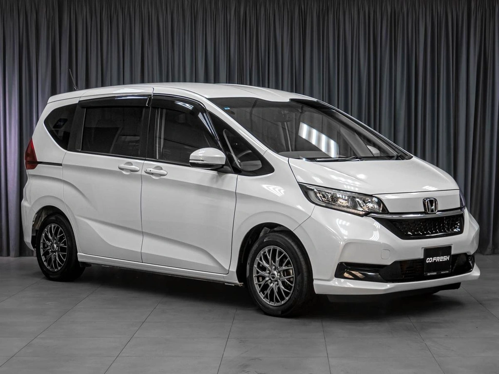 Минивэн Honda Freed 2020 года, 1779000 рублей, Тюмень