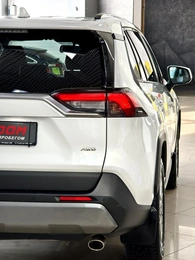 Внедорожник Toyota RAV4 2019 года, 2987000 рублей, Солонцы