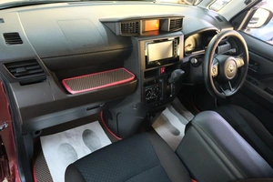 Минивэн Toyota Roomy 2020 года, 1399000 рублей, Омск