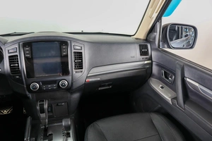 Внедорожник Mitsubishi Pajero 2012 года, 2639000 рублей, Пермь
