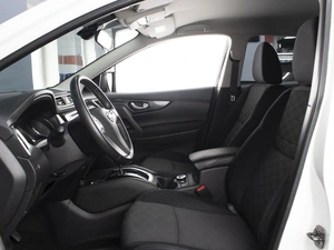 Внедорожник Nissan Qashqai 2018 года, 1940000 рублей, Омск