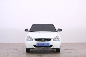 Седан ВАЗ (LADA) Priora 2016 года, 629000 рублей, Омск