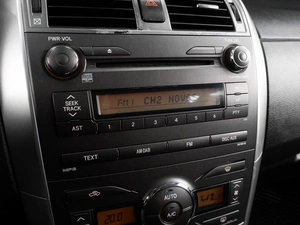 Седан Toyota Corolla 2010 года, 1019000 рублей, Тюмень