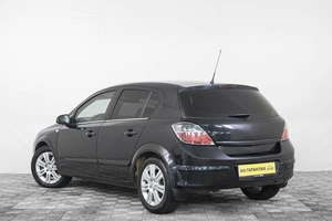 Хетчбэк Opel Astra 2008 года, 349000 рублей, Кемерово