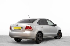 Седан Volkswagen Polo 2013 года, 749000 рублей, Барнаул