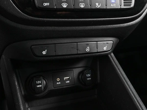 Седан Hyundai Solaris 2017 года, 1299000 рублей, Аксай