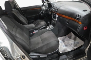 Седан Toyota Avensis 2008 года, 949000 рублей, Новокузнецк
