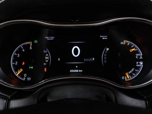 Внедорожник Jeep Grand Cherokee 2013 года, 2197000 рублей, Воронеж