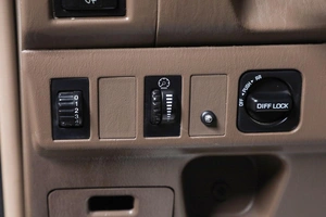 Внедорожник Toyota Land Cruiser Prado 2001 года, 1339000 рублей, Новосибирск