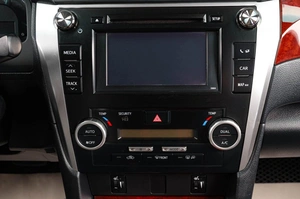 Седан Toyota Camry 2012 года, 1399000 рублей, Тюмень