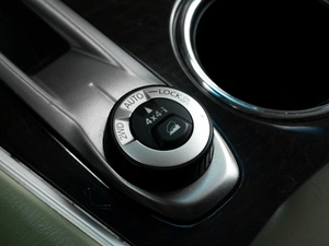 Внедорожник Nissan Pathfinder 2016 года, 2889000 рублей, Тюмень